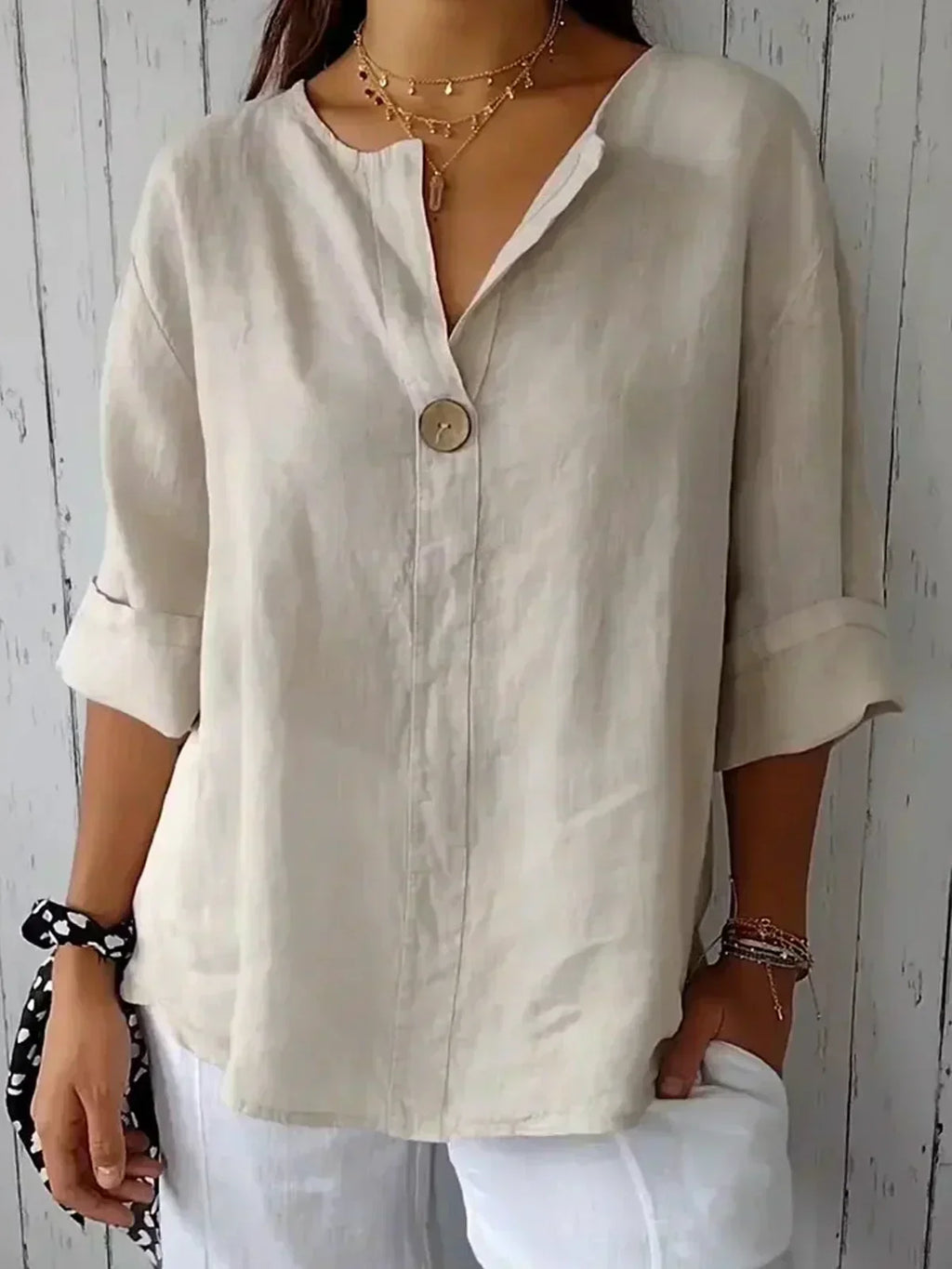 Lucy- Blusa informal con cuello en V