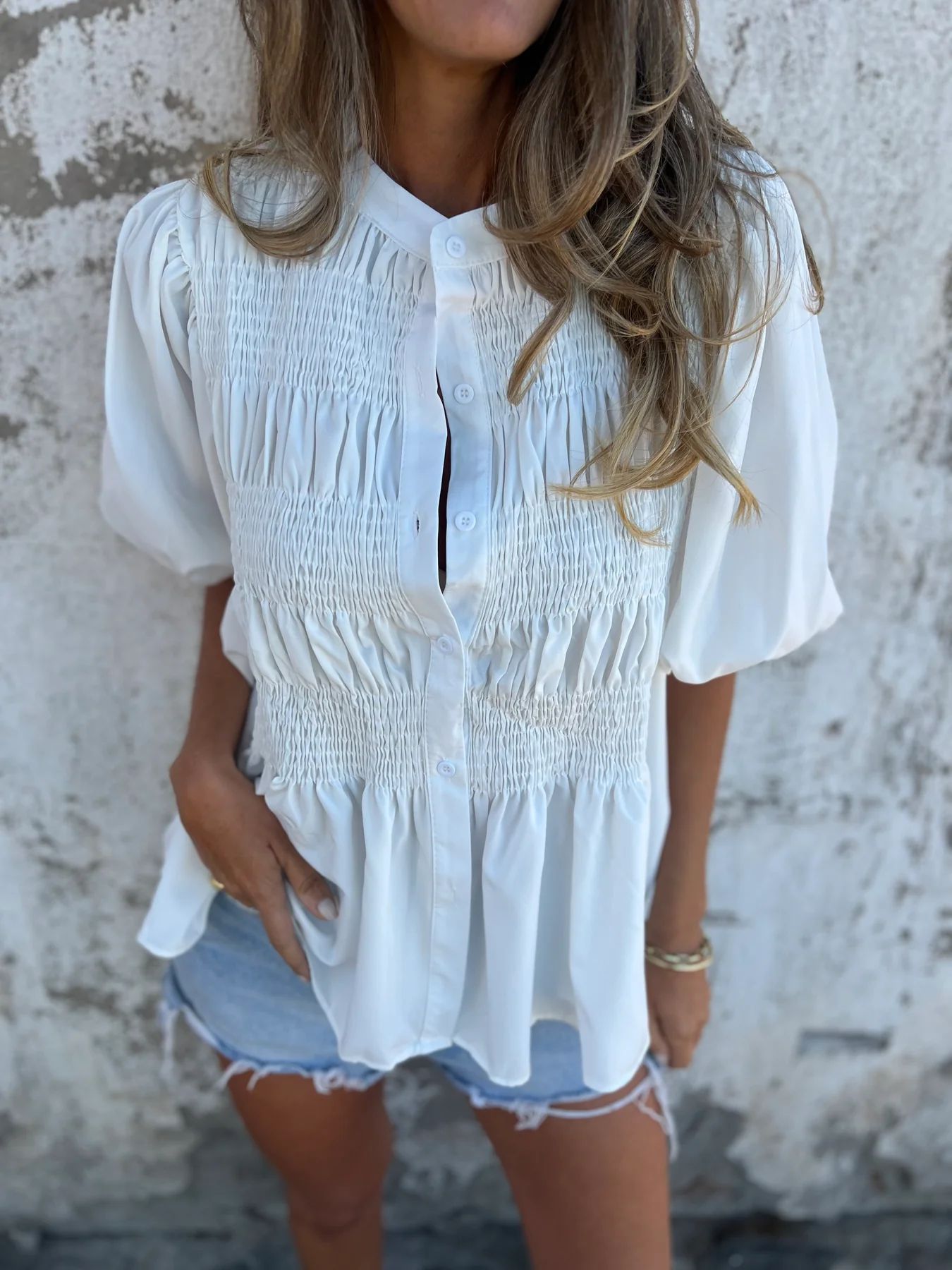 Nova- Blusa plisada con botones