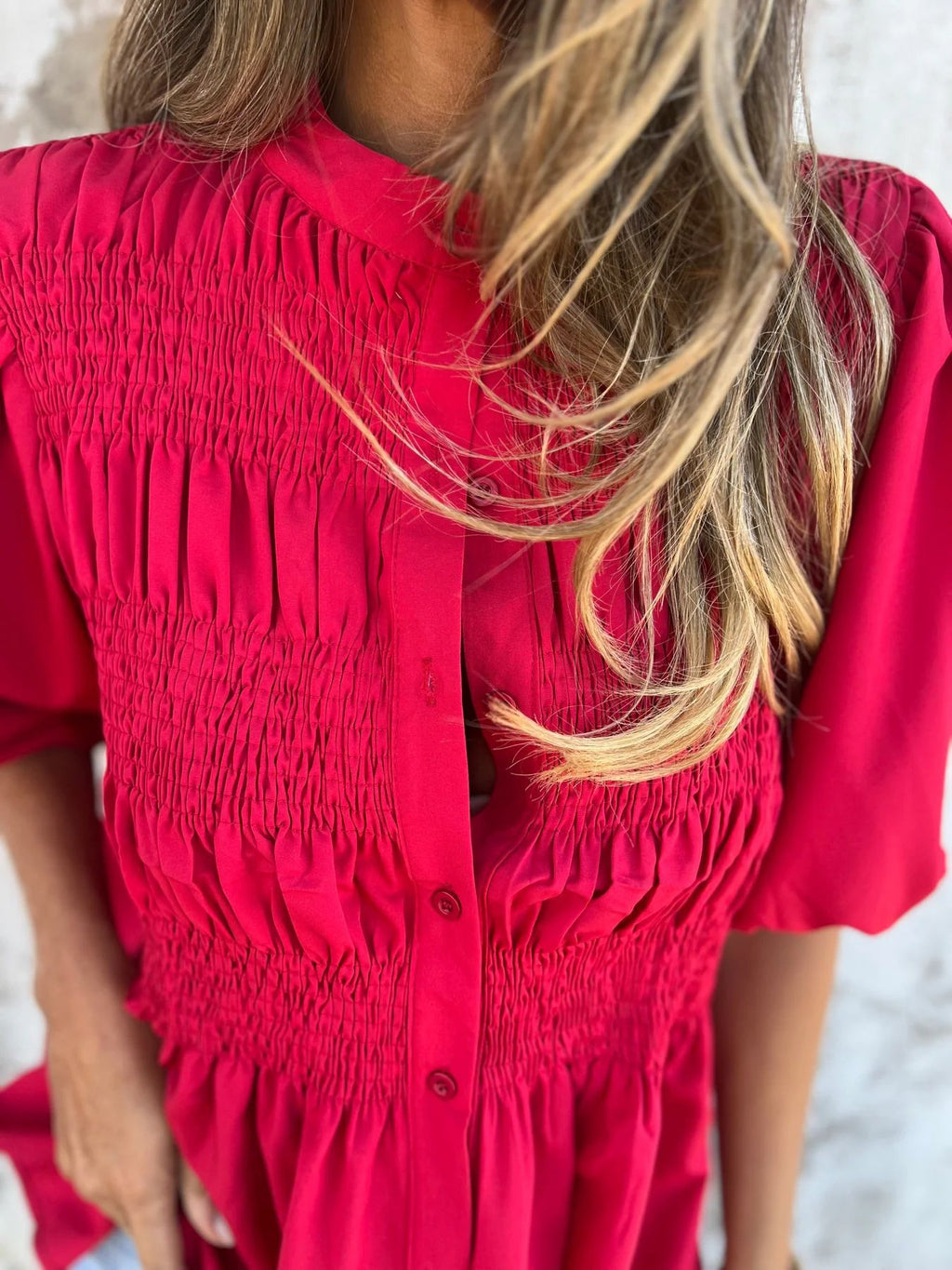 Nova- Blusa plisada con botones