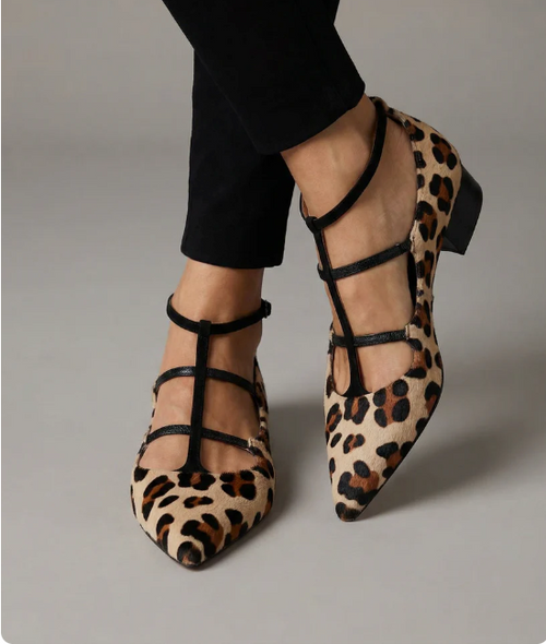 Brasilea - Zapatos de tacón con correa de leopardo