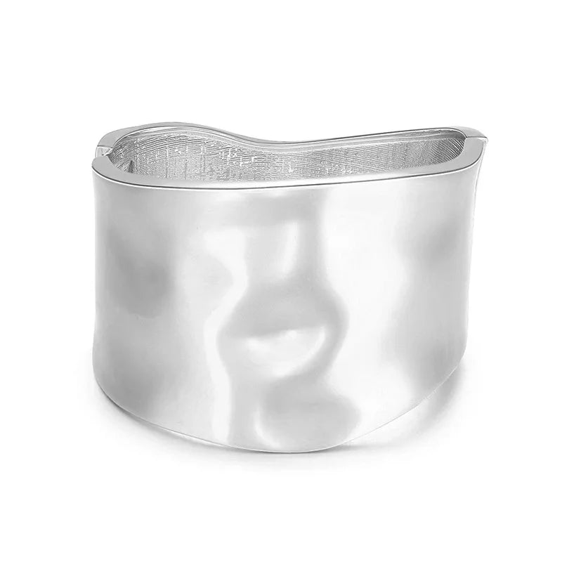 RAINA – Brazalete llamativo y elegante