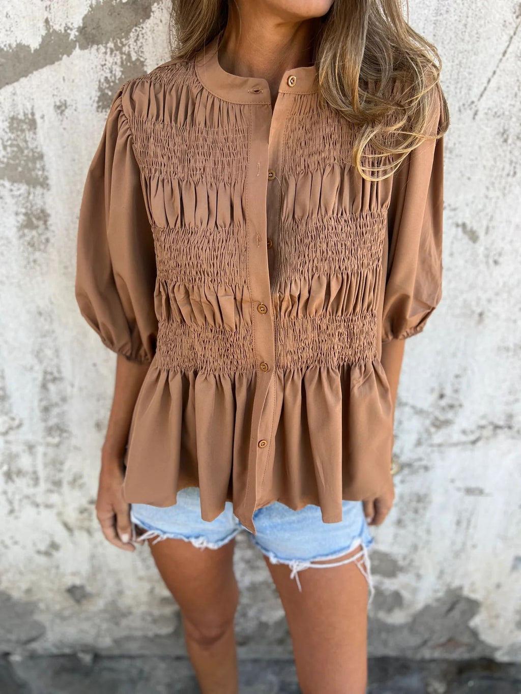 Nova- Blusa plisada con botones