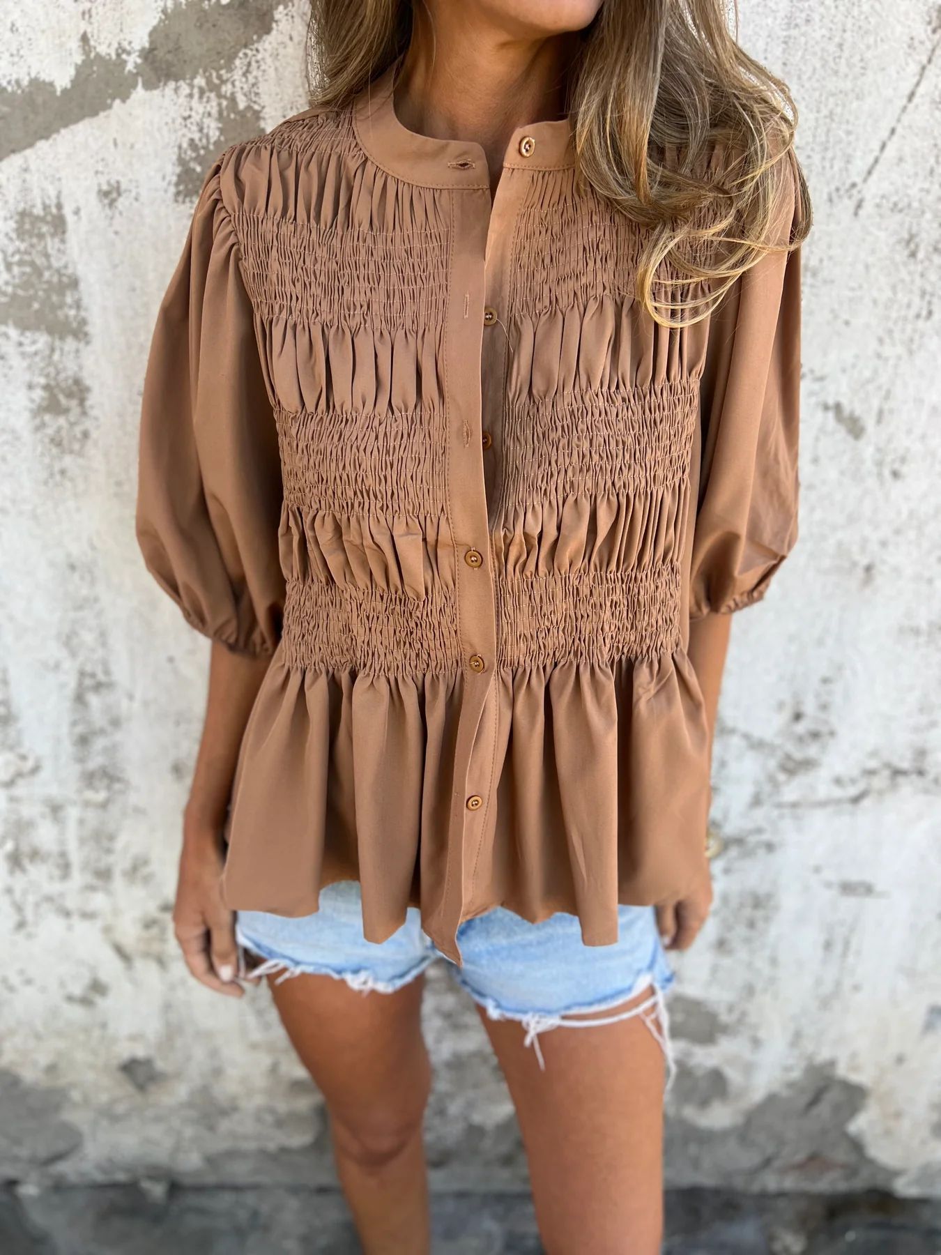 Nova- Blusa plisada con botones