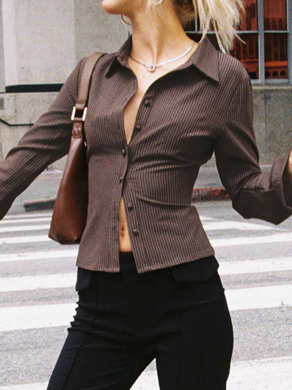 Arena - Blusa elegante con botones